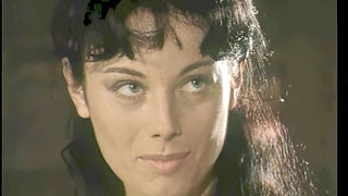 Anita Dark and the White Venus Lick Each Other to Orgasm