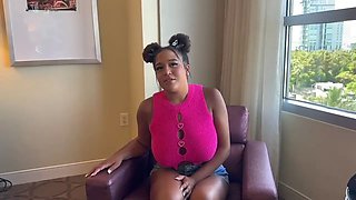 Your Girlfriend's Thick Younger Step-sister Removes the Condom so You Can Creampie Her- Smithmythpov