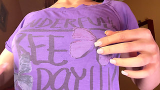 The MILF's Nipples Poked Through Her T-shirt, and She Couldn't Resist Tearing It Apart to Play with Them