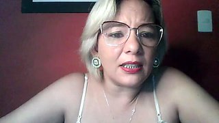 Lola's Erotic Tales: #59 - Sensual Pleasure from Marvel Instagram - EMAIL: LOLACONTOSEHISTORIAS@GMAIL.COM