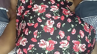 Mother-in-law, what are you doing? Stop my wife will come anytime