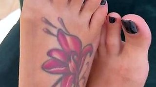 Foot fetish Handjob POV