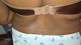 Lonely Indian Desi Bhabhi Hottest Video
