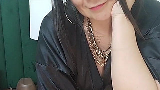 Special Show Naked MILF