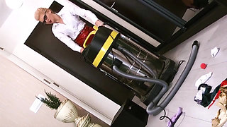 Vaccuming in Latex