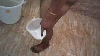 Tamil Aunty Hot Bathing
