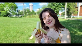 Young horny fem artist wanna suck a dick