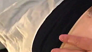To Wear an Embarrassingly Tight Miniskirt, I Spend Every Day a... Personal Sex Secretary for His Pantyhose Fetish. Chapter.3