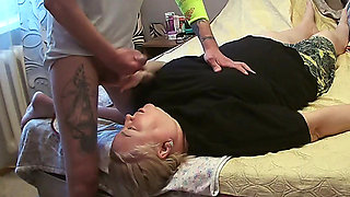 jerking off my dick to cum on my girlfriend