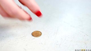 Alexis Doll and Peach Lollypop are enjoying this huge dick so much