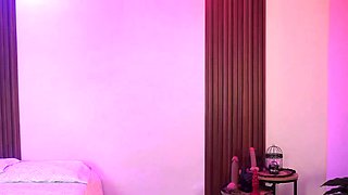 Hot Busty Webcam Babe Masturbate Solo