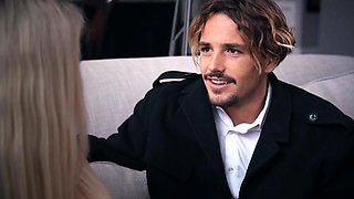 Sexy blonde amateur babe give blowjob and fucking to cumshot