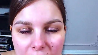 Hot Amateur Sucking Cock and Taking Cumshot Like a Pro