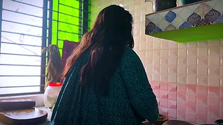 MILF Hot Big Ass Stepmom Cooking In Kitchen & i see her