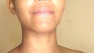 Single Mother Squirting with Cucumber What a Big Pussy