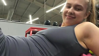 Bbw sexy girl jucielussie training in the gym