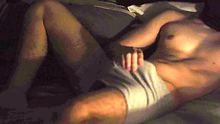 Salvadoreo Joven Masturbandose