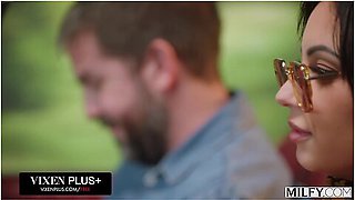 Stunning Hotwife Daisy Fuentes Ride A Huge Cock While Hubby Watches