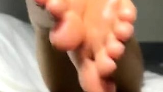 Linsey Dawn solo foot fetish