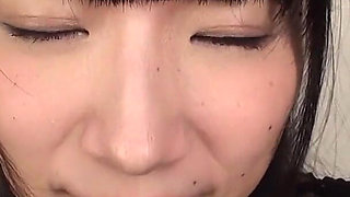 Hina Azumi Shows You Her Mouth, Tongue, and Teeth in an Intimate, Personal Video 口