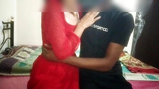 A Beautiful Bhabhi Sex with Her Boyfriend
