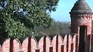 Melons in Milan Pt4 - Bonus Castle Walk