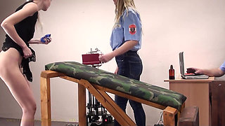 Sissi 8 Spanking Machine - Ass Whipping
