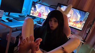 Big tit shemale jerks her long cock