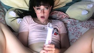 cute and clumsy masturbation sesh