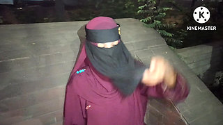 Real Desi girl and romantic affairs on a night out make the house a beautiful room