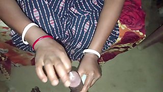 Desi bhabhi Yousokhona and her sultry escapades with Indian girls