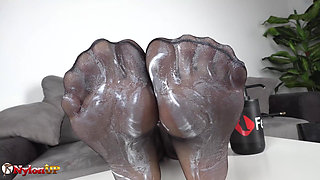 Brunette Seductress Entices Her Slave for a Feet Massage Using a Feet Cream