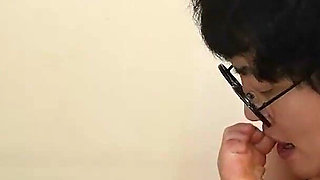 Virgin Professional’s Noona’s Friend - Free Hole-finding Sex Lesson