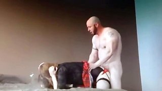 Bareback Amateur Crossdresser Takes Big Cock Anally