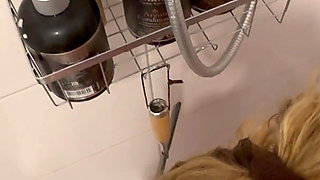 Omg! Absolutely Breaking Taboos! Trying Pee for the First Time!