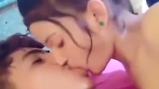 Uttar Pradesh Teenager Damsel And Guy Attempting Secret Very first Time Fuckfest