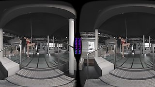 PURITYVR Seductive show with Clea Gaultier