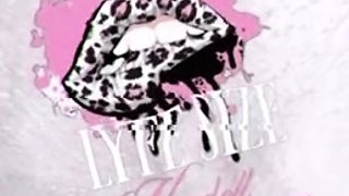 Kendoll Kinky Booty Shake In The Bathroom