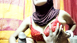 Real Indian Husband and Wife Private Moments (homemade Couple Video)