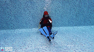 Underwater Scuba Strip Challenge & Vibe Climax