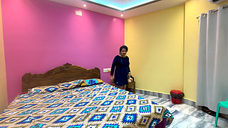 Fghar Me Ya Chor Ke Sath Hua Hardcore Pussy Fucking.. Chor Ko Pilaya Apna Pussy Ka Kam Ras.. Jannat Mila Pussy Ras