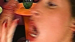 John Thompson: Sperma Bitch