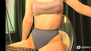 Mia strip 2023: Xnxx, Small Tits  Mature Porn