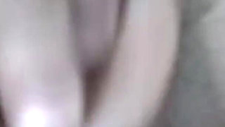 Sexy Filipina MILF Wet & Horny