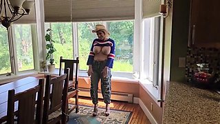 ONLY FAN leak Face Exposed Mistress Thursday Getting ready for the Game with her Big Tits bouncing