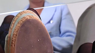 Manager Gets His Triple Office Domination POV