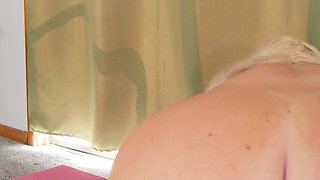 Busty Cougar Karen Fisher Does Nude Yoga for You
