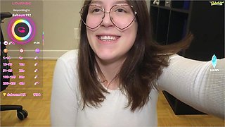 Busty Amateur Ignites Passion in Homemade Play