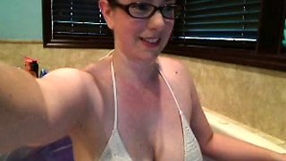 Leann amateur beautiful brunette with big boobs