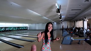 Thai MILF with booty fucked on amateur video after bowling